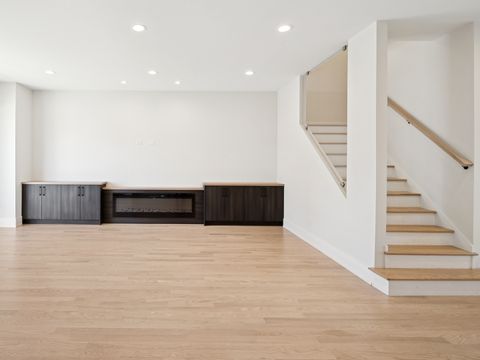 Tiny photo for 967 E 62nd Street #2, Chicago, IL 60637 (MLS # 12379218)