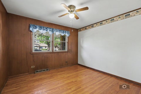 Tiny photo for 7917 W 112th Street, Palos Hills, IL 60465 (MLS # 12792362)
