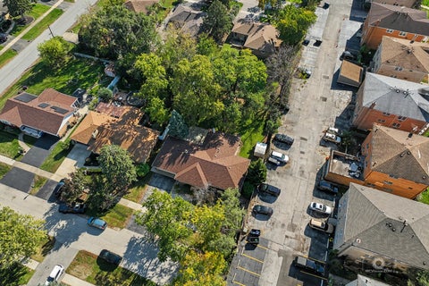 Tiny photo for 7917 W 112th Street, Palos Hills, IL 60465 (MLS # 12792362)