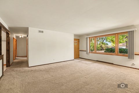 Tiny photo for 7917 W 112th Street, Palos Hills, IL 60465 (MLS # 12792362)