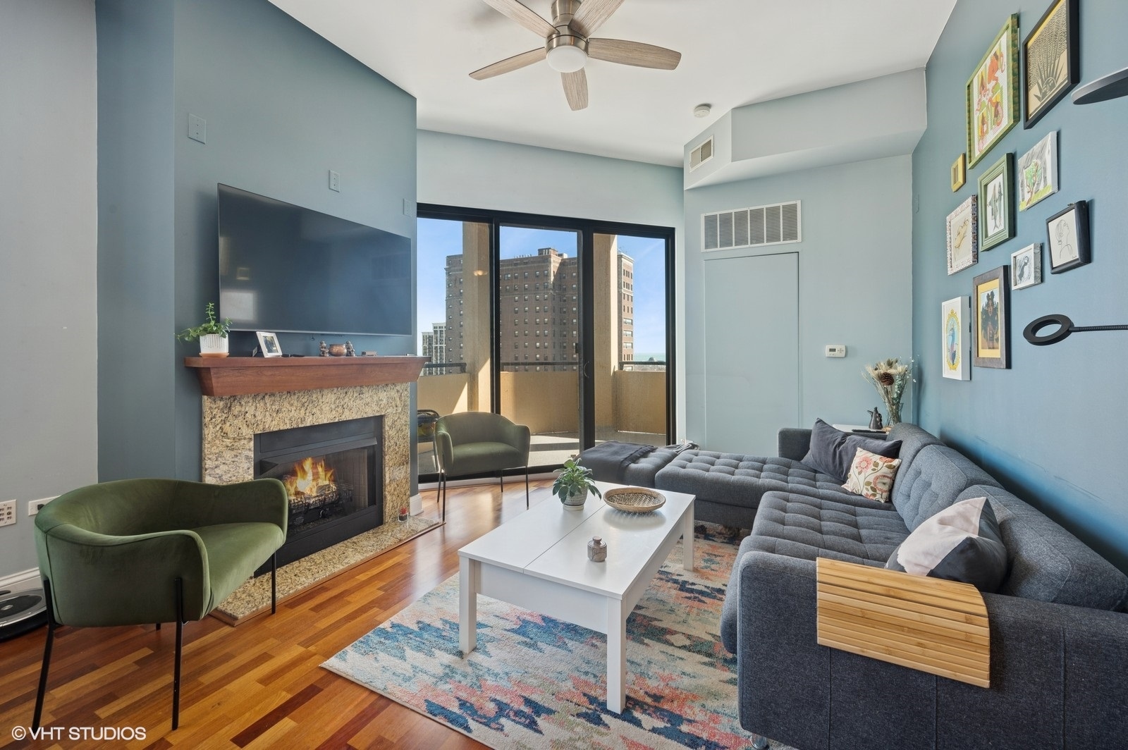 1464 S Michigan Avenue 1401