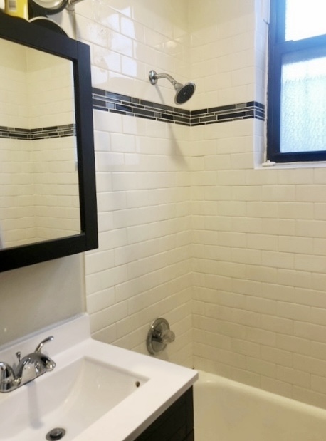 3345 N Marshfield Avenue 102