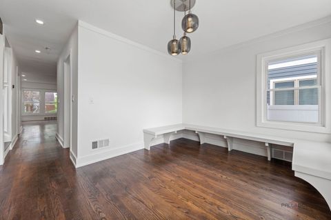 Tiny photo for 607 S Cedar Avenue, Elmhurst, IL 60126 (MLS # 12641784)