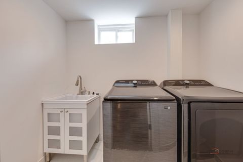 Tiny photo for 607 S Cedar Avenue, Elmhurst, IL 60126 (MLS # 12641784)