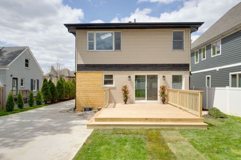 Tiny photo for 607 S Cedar Avenue, Elmhurst, IL 60126 (MLS # 12641784)