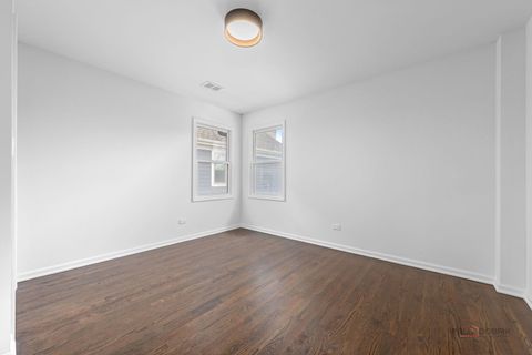 Tiny photo for 607 S Cedar Avenue, Elmhurst, IL 60126 (MLS # 12641784)