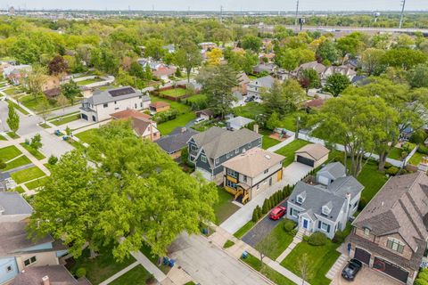 Tiny photo for 607 S Cedar Avenue, Elmhurst, IL 60126 (MLS # 12641784)