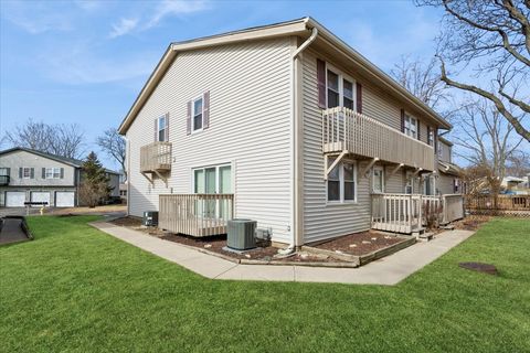 Tiny photo for 227 Elkhorn Court #D, Bolingbrook, IL 60440 (MLS # 12635698)