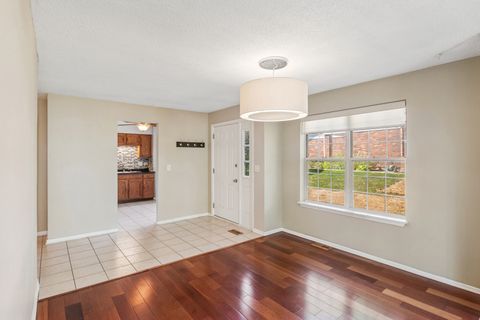 Tiny photo for 476 W Happfield Drive #10AL, Arlington Heights, IL 60004 (MLS # 12462523)