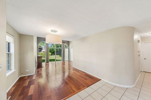 Tiny photo for 476 W Happfield Drive #10AL, Arlington Heights, IL 60004 (MLS # 12462523)