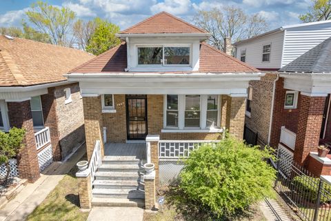 7647 S Calumet Avenue Chicago IL 60619
