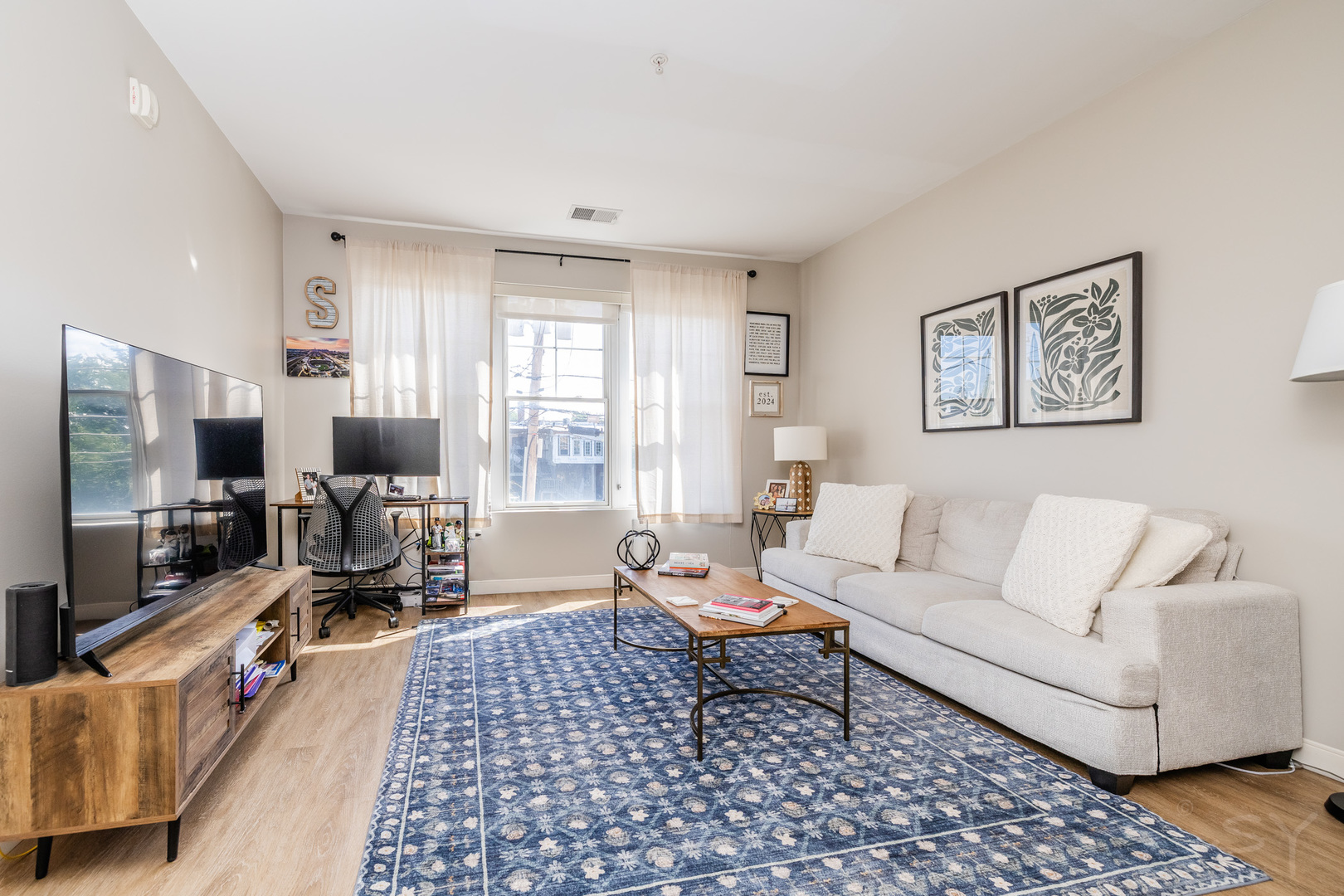 229 Park Avenue 202