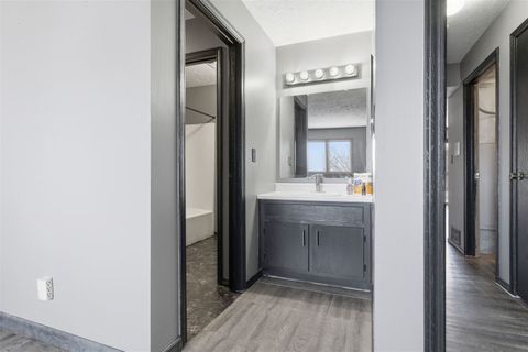 Tiny photo for 1916 Tracy Drive #48, Bloomington, IL 61704 (MLS # 12582810)