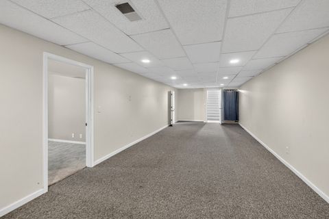 Tiny photo for 3925 South Pointe Drive #B, DeKalb, IL 60115 (MLS # 12668455)