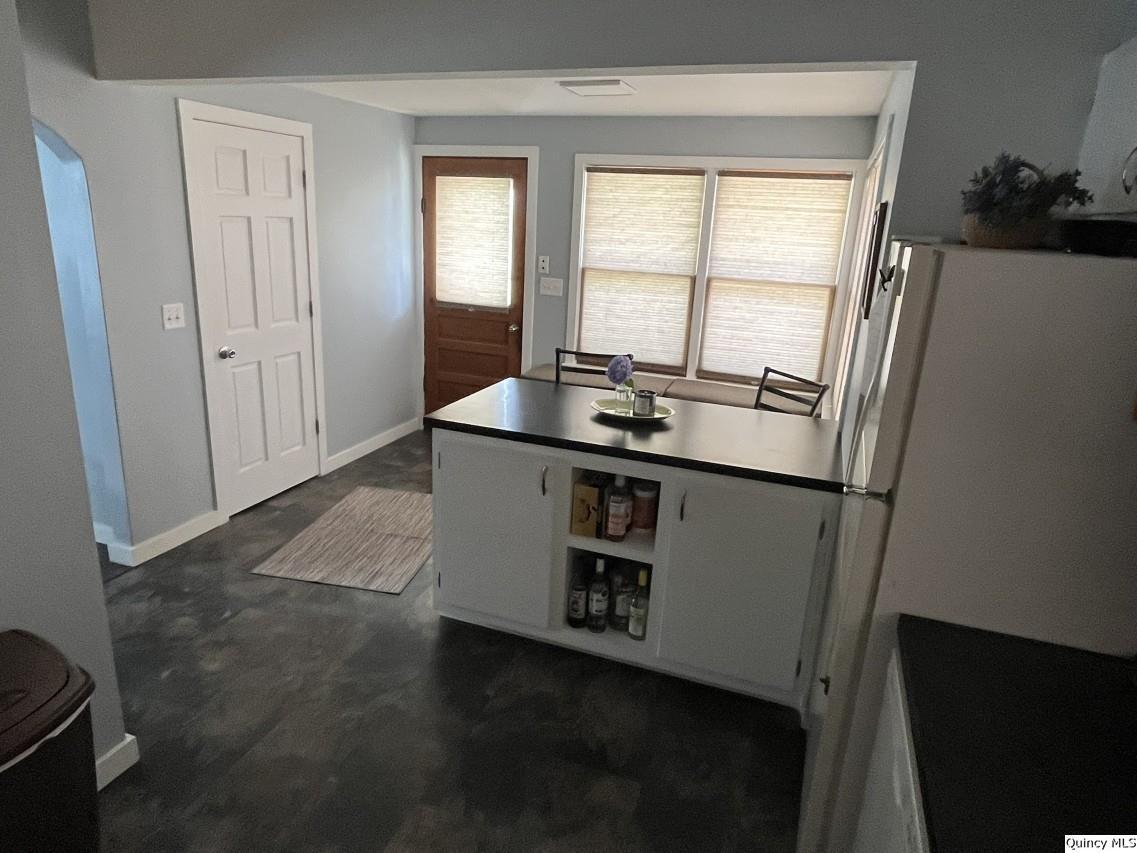 2848 Elm