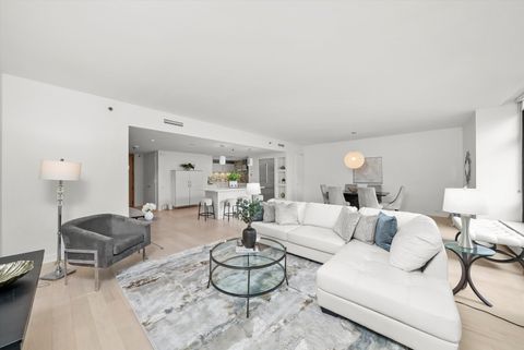 Tiny photo for 680 N Lake Shore Drive #1322, Chicago, IL 60611 (MLS # 12523436)