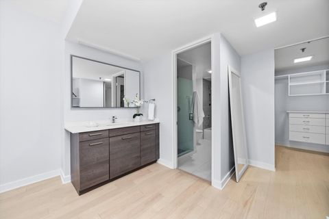 Tiny photo for 680 N Lake Shore Drive #1322, Chicago, IL 60611 (MLS # 12523436)