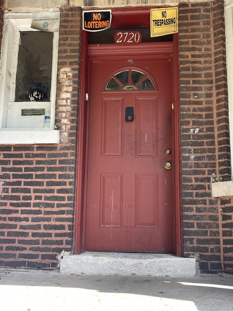 2720 W Flournoy Street