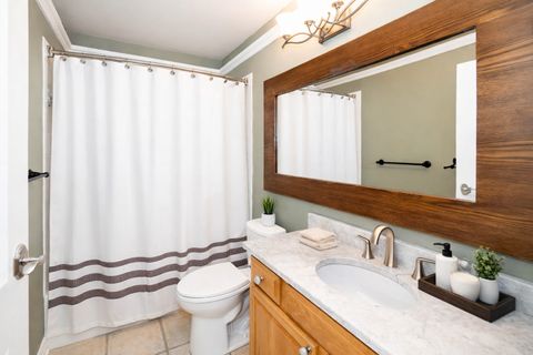 Tiny photo for 401 E Ontario Street #3202, Chicago, IL 60611 (MLS # 12587145)