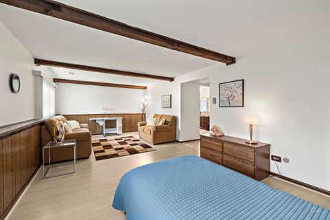 Tiny photo for 404 Lucille Avenue, Fox River Grove, IL 60021 (MLS # 12606465)