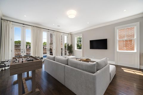 Tiny photo for 2227 N Magnolia Avenue, Chicago, IL 60614 (MLS # 12450933)
