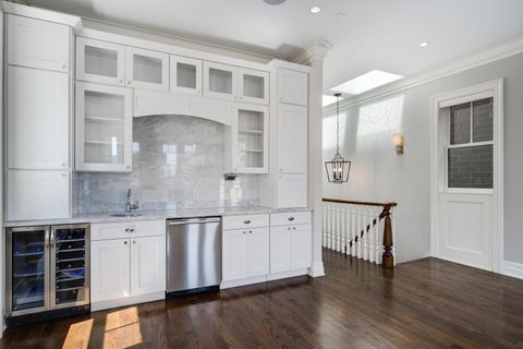 Tiny photo for 2227 N Magnolia Avenue, Chicago, IL 60614 (MLS # 12450933)