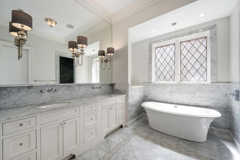 Tiny photo for 2227 N Magnolia Avenue, Chicago, IL 60614 (MLS # 12450933)