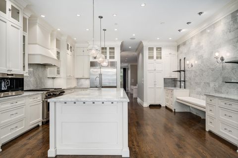 Tiny photo for 2227 N Magnolia Avenue, Chicago, IL 60614 (MLS # 12450933)
