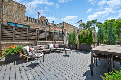 Tiny photo for 2227 N Magnolia Avenue, Chicago, IL 60614 (MLS # 12450933)