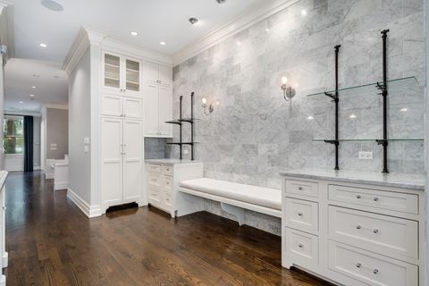 Tiny photo for 2227 N Magnolia Avenue, Chicago, IL 60614 (MLS # 12450933)