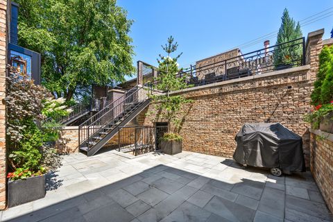 Tiny photo for 2227 N Magnolia Avenue, Chicago, IL 60614 (MLS # 12450933)
