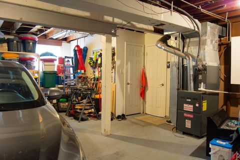 Tiny photo for 30 Ridge Lane Drive, Decatur, IL 62521 (MLS # 12533154)