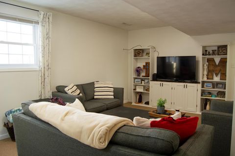 Tiny photo for 30 Ridge Lane Drive, Decatur, IL 62521 (MLS # 12533154)