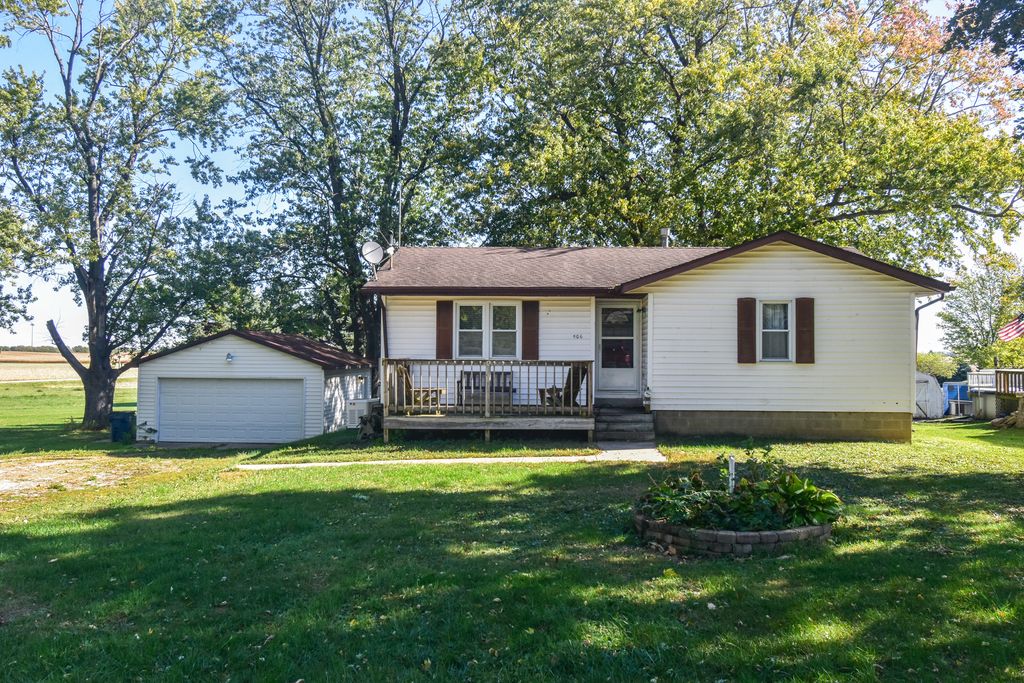 Photo for 506 N Boxelder Street, Odell, IL 60460 (MLS # 12499576)