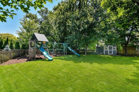 Tiny photo for 816 Canyon Run Road, Naperville, IL 60565 (MLS # 12767801)