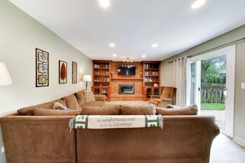 Tiny photo for 816 Canyon Run Road, Naperville, IL 60565 (MLS # 12767801)