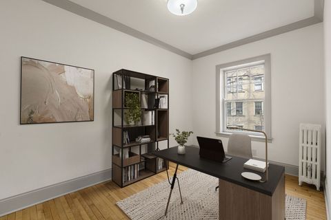 Tiny photo for 650 Hinman Avenue #2B, Evanston, IL 60202 (MLS # 12595403)