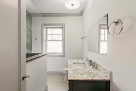 Tiny photo for 650 Hinman Avenue #2B, Evanston, IL 60202 (MLS # 12595403)