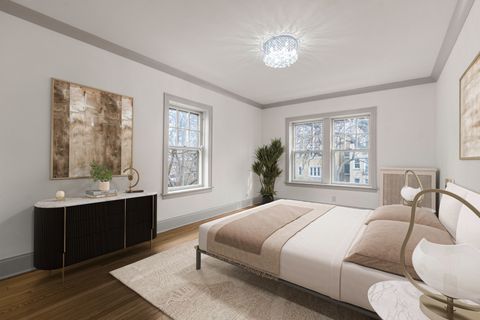 Tiny photo for 650 Hinman Avenue #2B, Evanston, IL 60202 (MLS # 12595403)