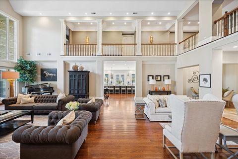 Tiny photo for 24 Bridlewood Road, Northbrook, IL 60062 (MLS # 12614988)