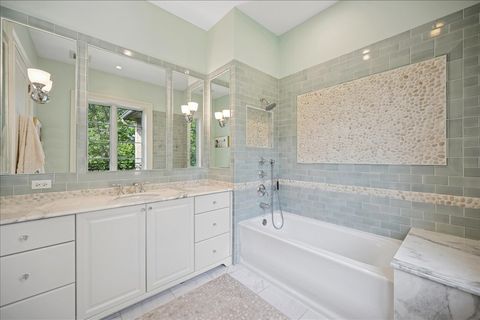 Tiny photo for 24 Bridlewood Road, Northbrook, IL 60062 (MLS # 12614988)