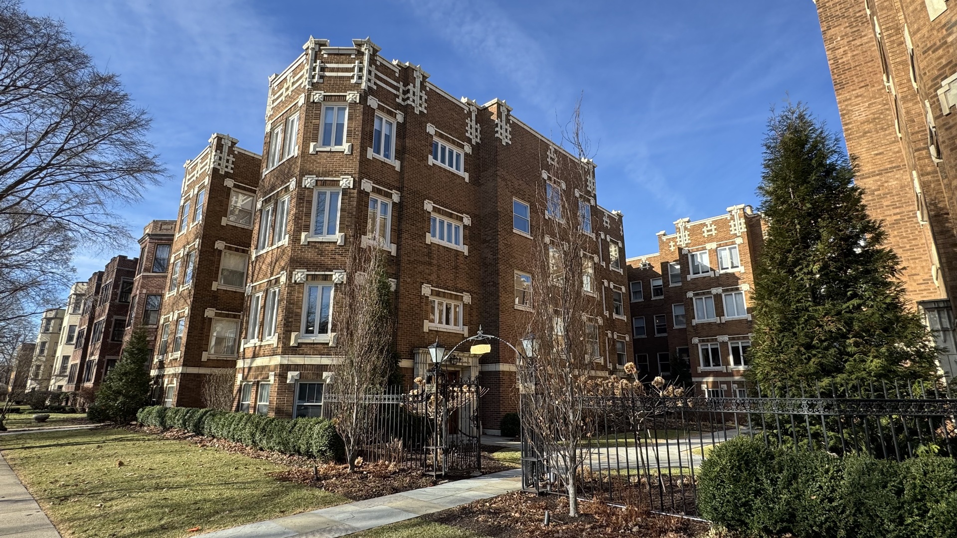 548 Michigan Avenue 2