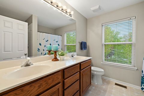 Tiny photo for 501 Deer Run Road, Lakemoor, IL 60051 (MLS # 12627271)