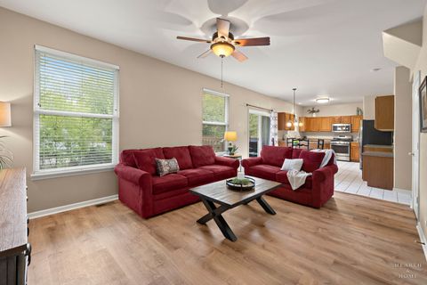 Tiny photo for 501 Deer Run Road, Lakemoor, IL 60051 (MLS # 12627271)