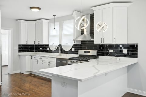 Tiny photo for 9439 S MAY Street, Chicago, IL 60620 (MLS # 12455856)