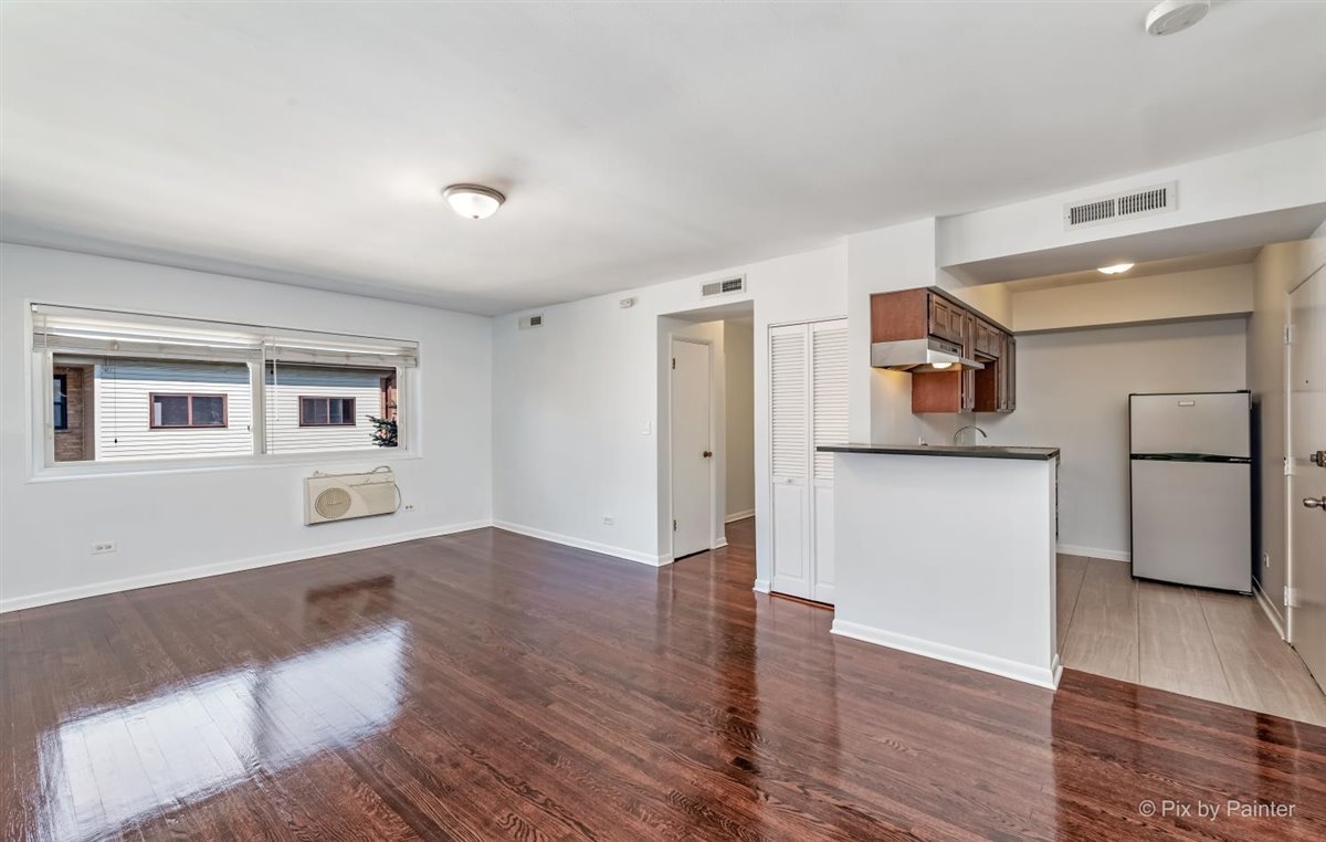 1610 W Jarvis Avenue 2B