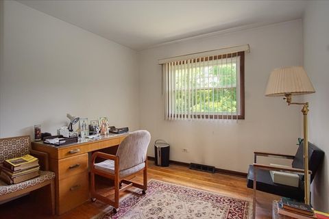 Tiny photo for 4034 Denley Avenue, Schiller Park, IL 60176 (MLS # 12424730)