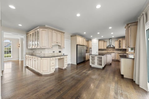 Tiny photo for 5320 Goldenrod Drive, Oswego, IL 60543 (MLS # 12743965)