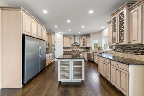 Tiny photo for 5320 Goldenrod Drive, Oswego, IL 60543 (MLS # 12743965)