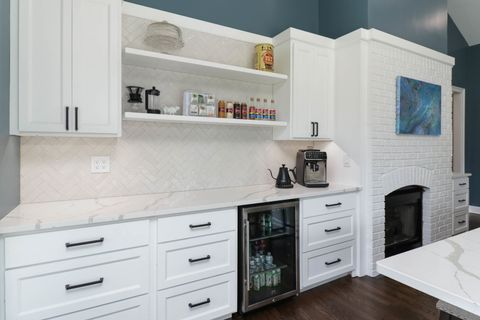 Tiny photo for 1908 Crimson Lane, Bloomington, IL 61704 (MLS # 12506927)